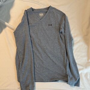 Under armour long sleeve shirt